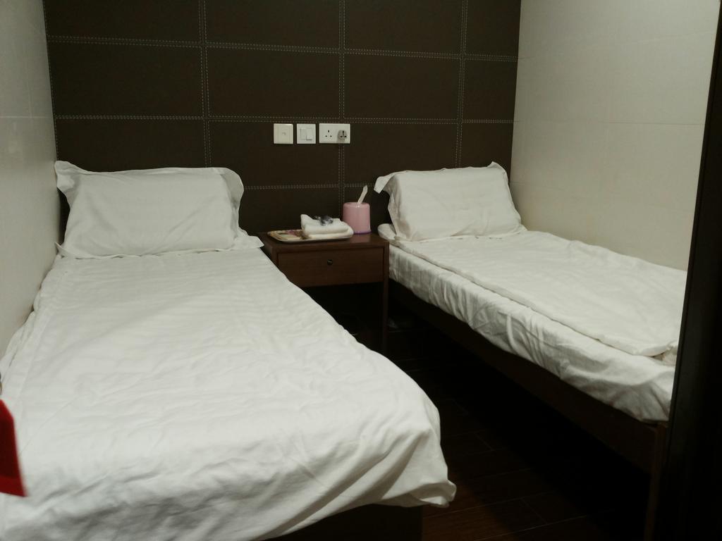 Lam Shan Hostel Hong Kong Room photo