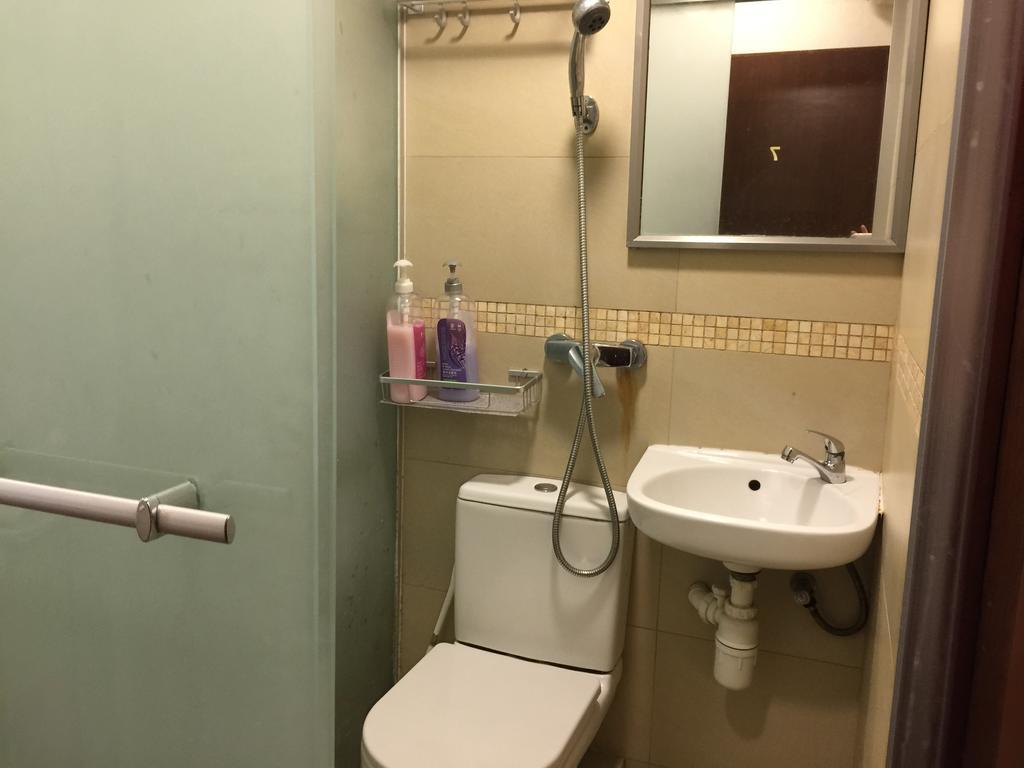 Lam Shan Hostel Hong Kong Room photo